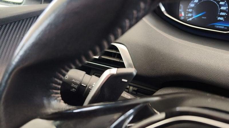 Peugeot 3008 BlueHDI 130 EAT8 S&S Business