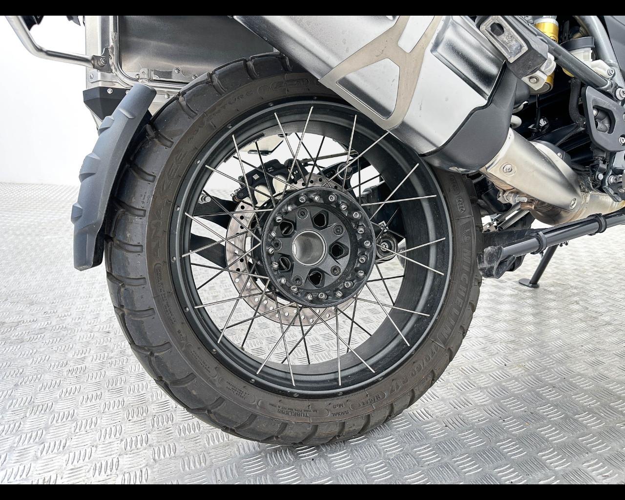 BMW GS ADVENTURE 1250 TRIPLE BLACK