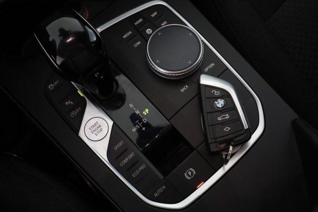 BMW 118 Serie 1 i 5p. Business Advantage