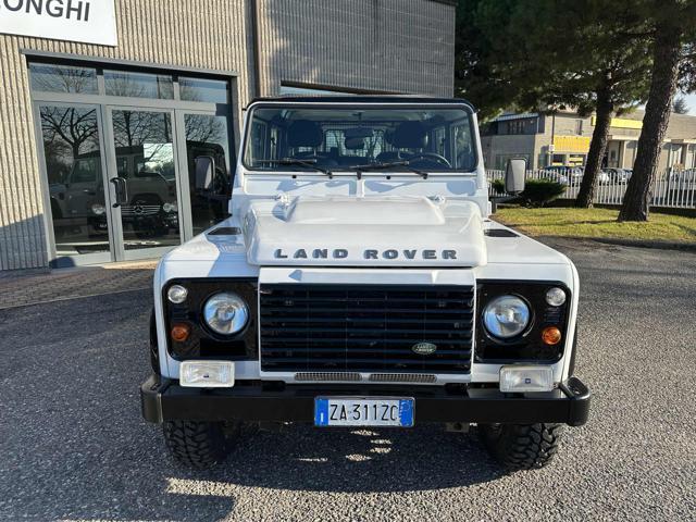 LAND ROVER Defender 110 2.2 TD4 Station Wagon "PREZZO IVA COMPRESA"