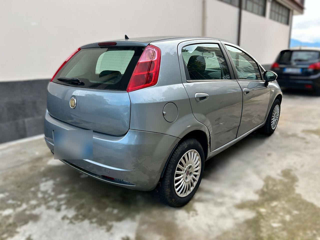 Fiat Grande Punto 1.2 GPL 5p - 2009