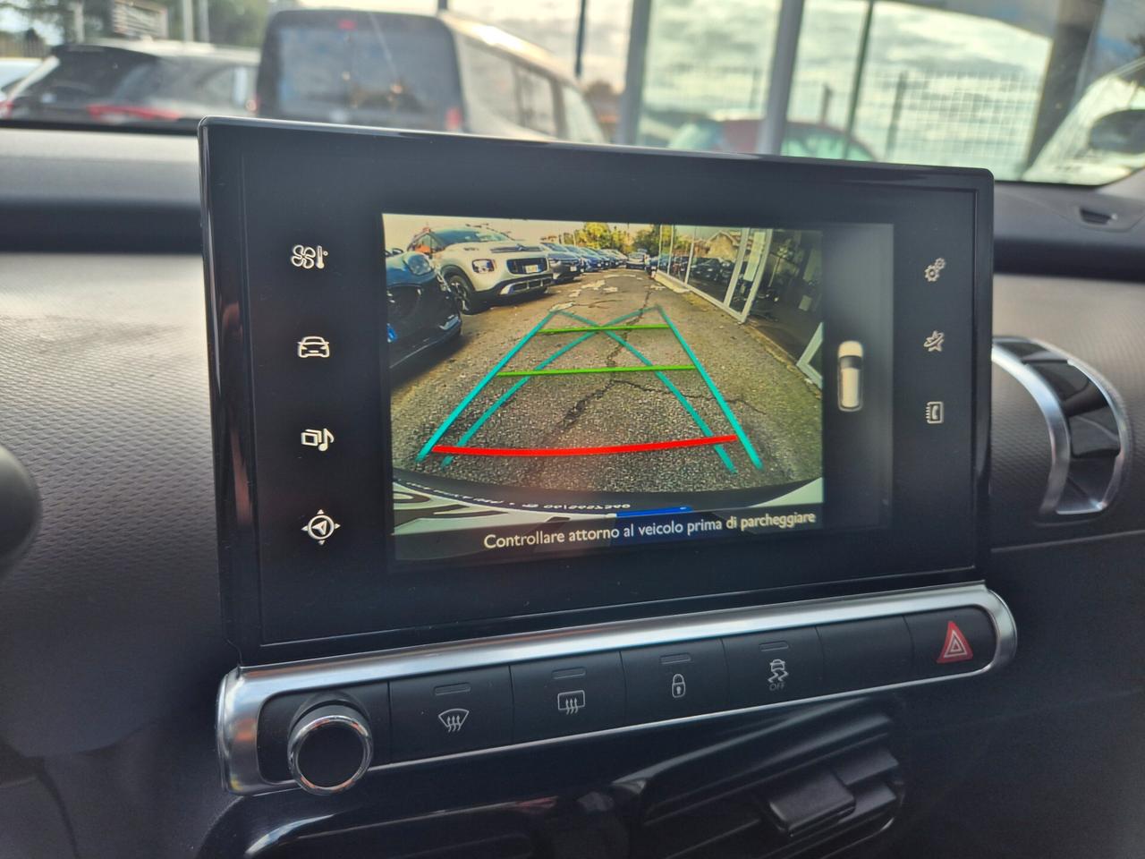 Citroen C4 Cactus BlueHDi 100 Shine