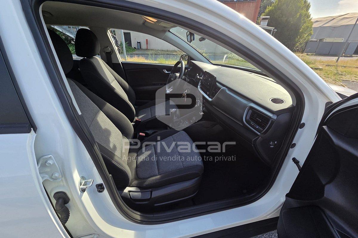 KIA Stonic 1.0 T-GDi 100 CV MHEV MT Urban Special Edition