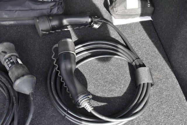 VOLVO XC40 T5 Recharge Plug-in Hybrid R-design