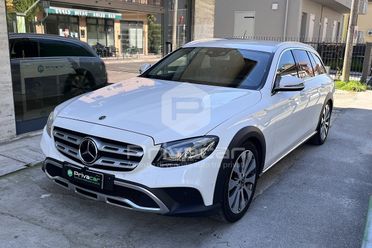 MERCEDES E 220 d S.W. 4Matic Auto Business Sport All-Terrain