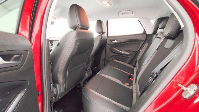 OPEL Grandland X 1.6 Hybrid4 Plug-in aut. AWD