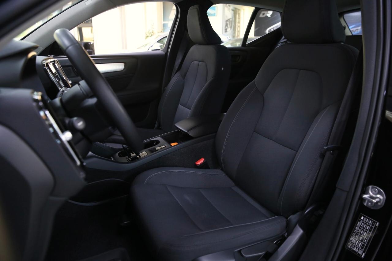 Volvo XC40 T4 Recharge Plug-in Hybrid Inscription Expression auto