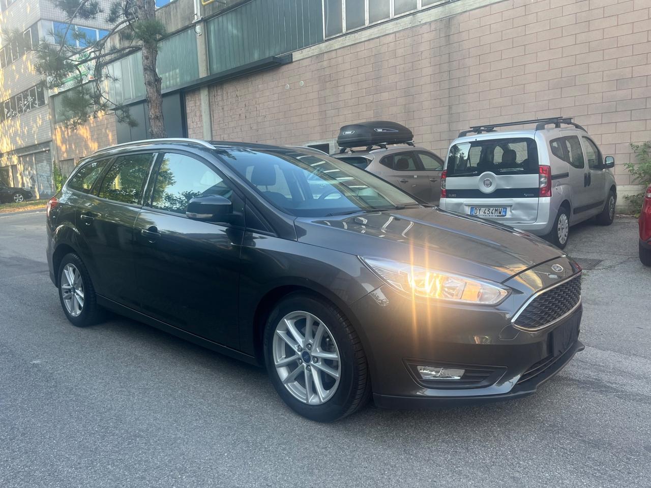 Ford Focus 1.5 TDCi 120 CV Start&Stop Powershift Titanium