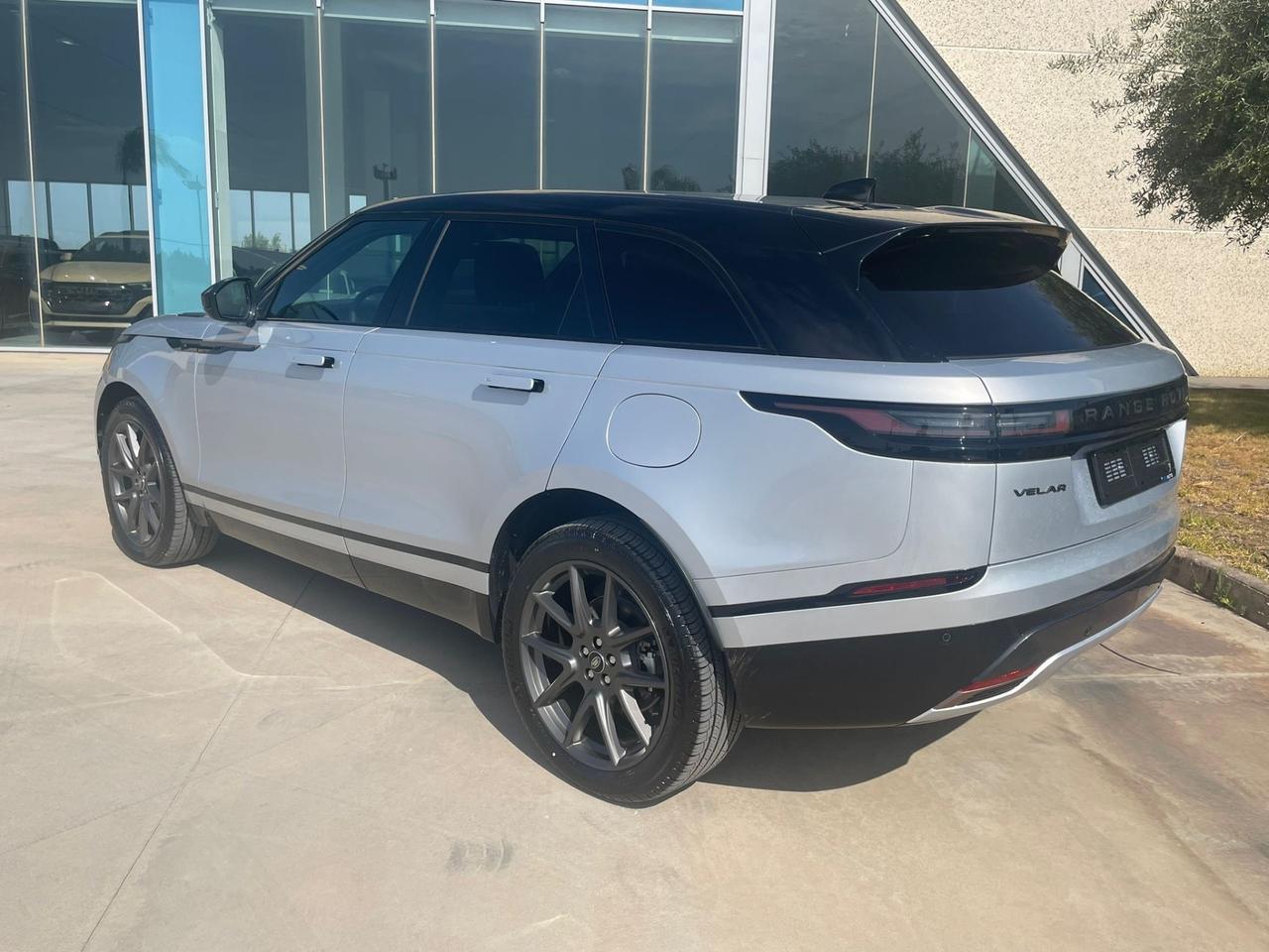 Range Rover Velar phev Dynamic HSE possibilità noleggio no scoring