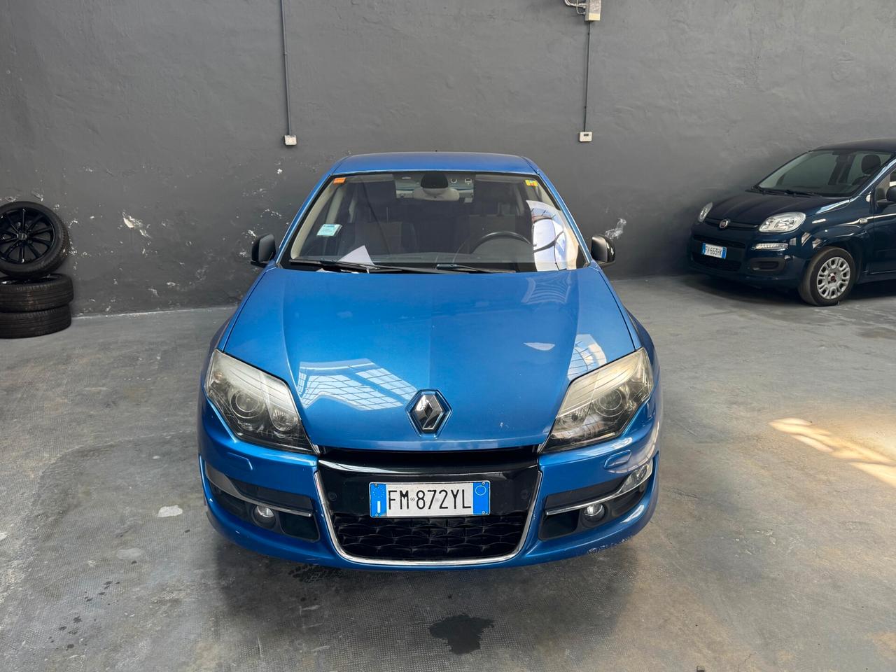 Renault Laguna 2.0 dCi 175CV SPORT 4Control