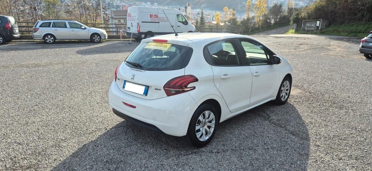Peugeot 208 PureTech 82 5 porte Active- Km 64.900