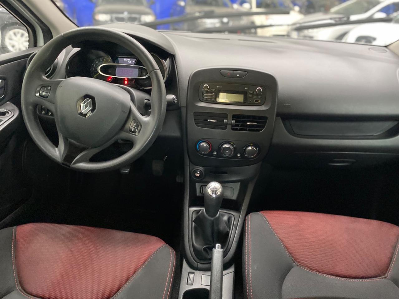 Renault Clio 1.2 75CV GPL 5 porte neopatentati