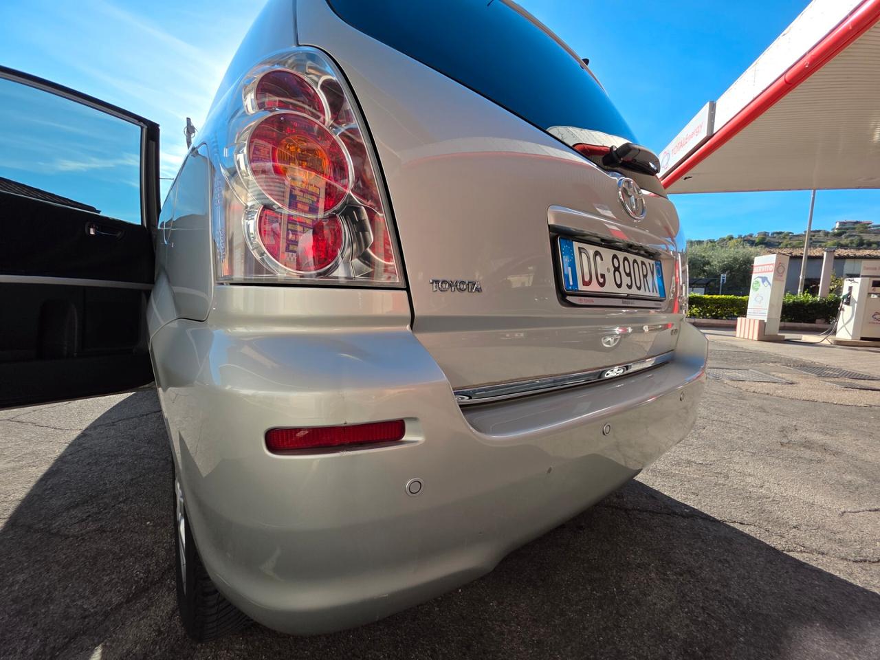 Toyota Corolla Verso 2.2 7 POSTI OFFERTA PROMO