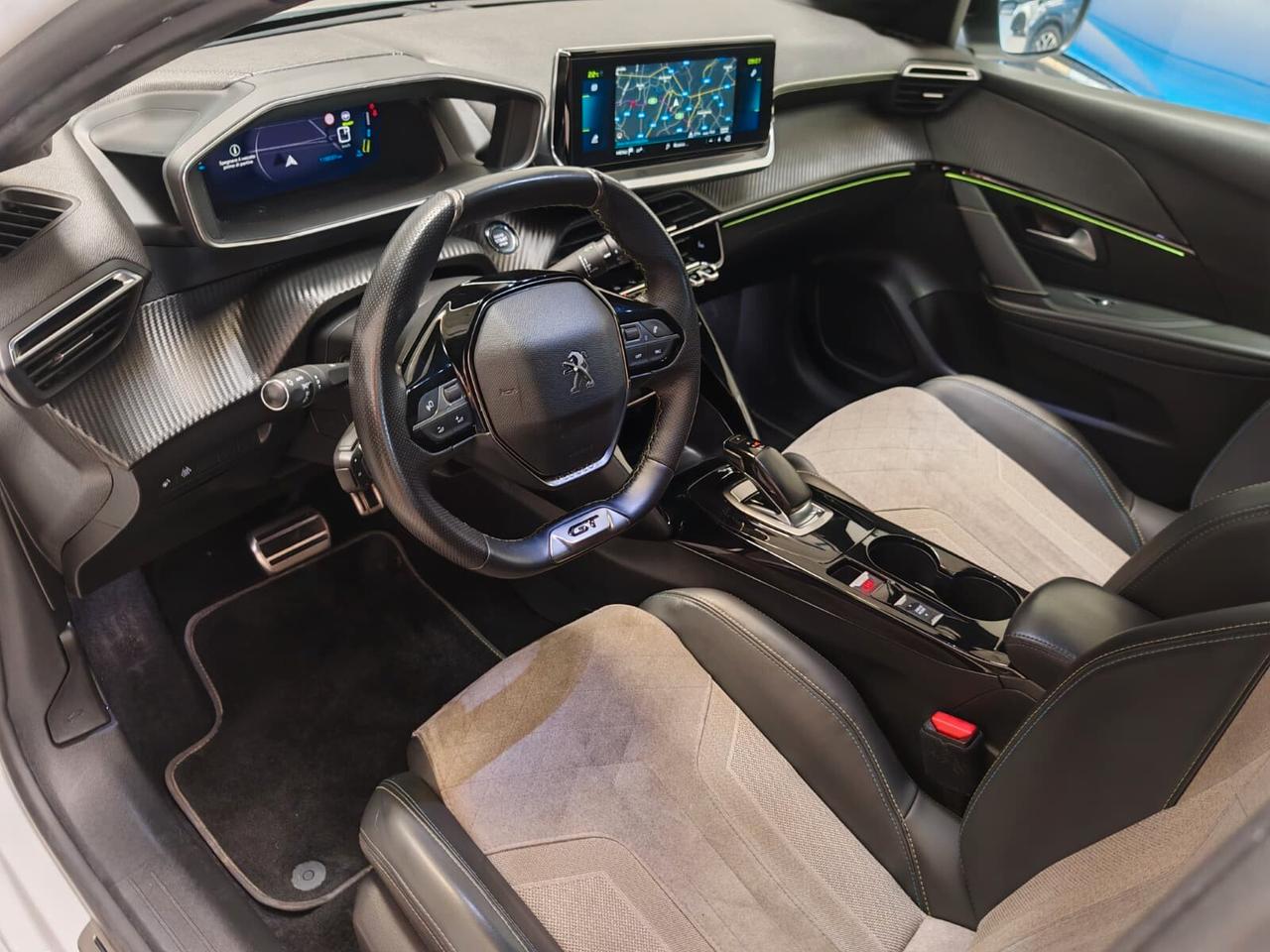 Peugeot 208 motore elettrico 136 CV 5 porte GT Pack