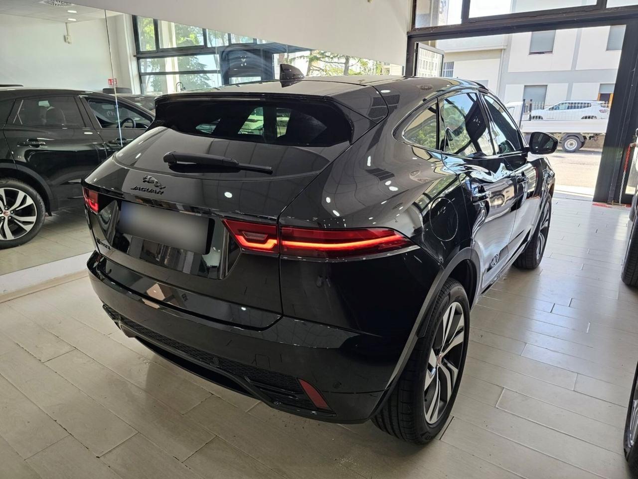 Jaguar E-Pace R-Dynamic SE Navi Camera Tetto C.20" LED BlackPack