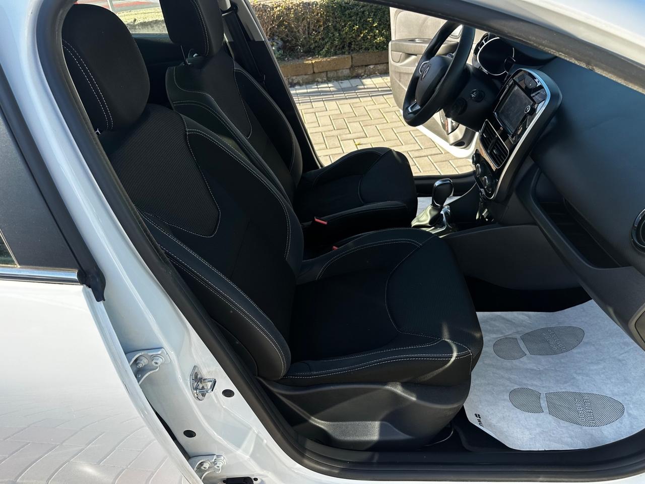 Renault Clio dCi 90CV AUTOMATICA*NEOPENTATI