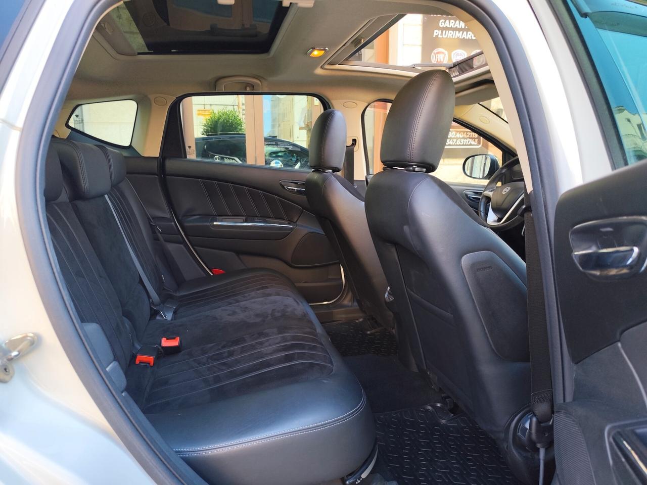 Lancia Delta 2.0 MJT 165CV PLATINO TETTO PELLE