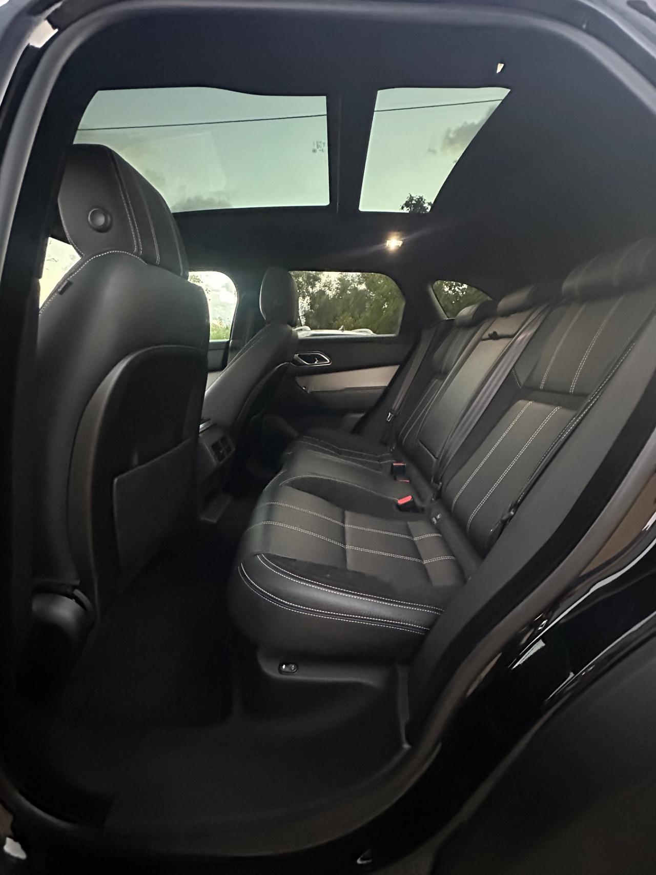 Land Rover Range Velar 2.0D I4 240 CV R-Dynamic S