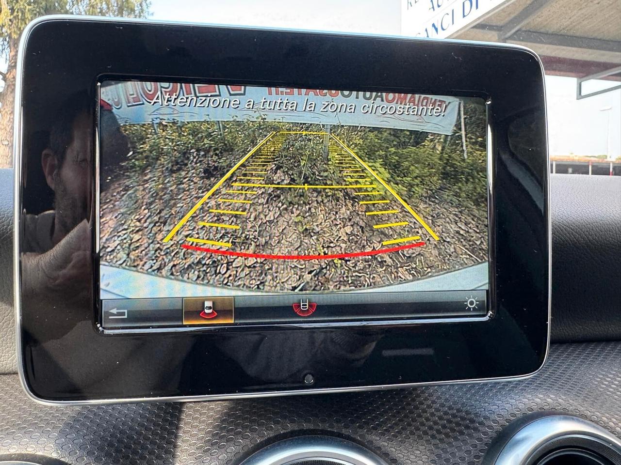 Mercedes-benz A 180 d Premium