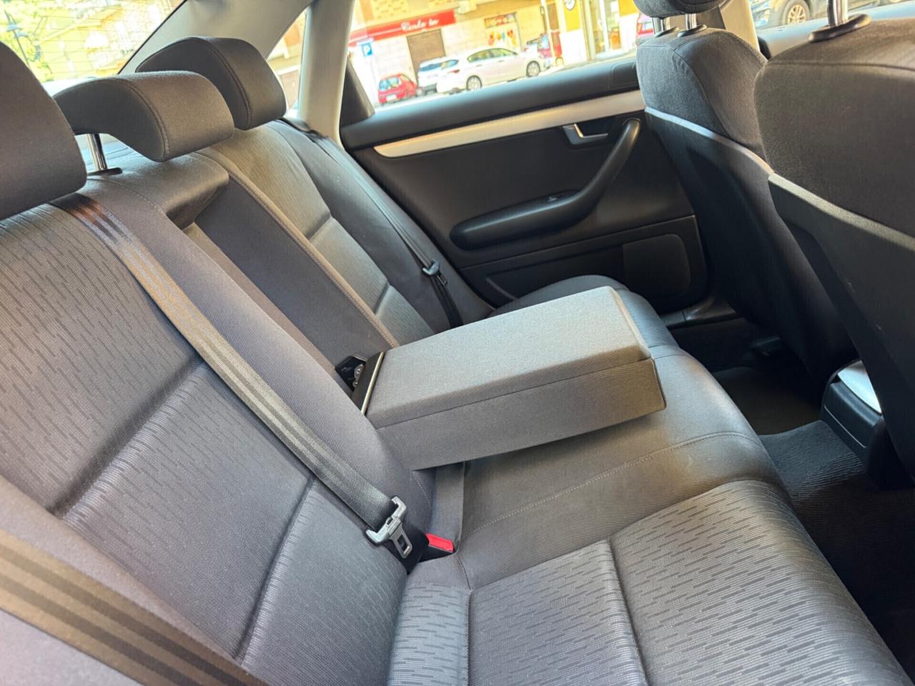 Audi A4 2.0 16V TDI Consegna tutta Italia