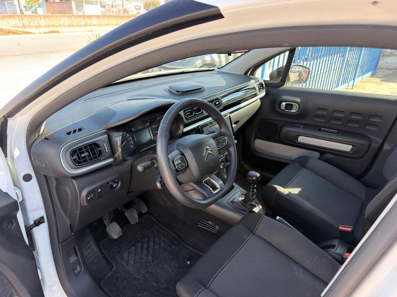 Citroen C3 BlueHDi 100 S&S “VAN”