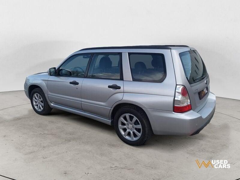 Subaru Forester Forester 2.0 16V cat X AT 81