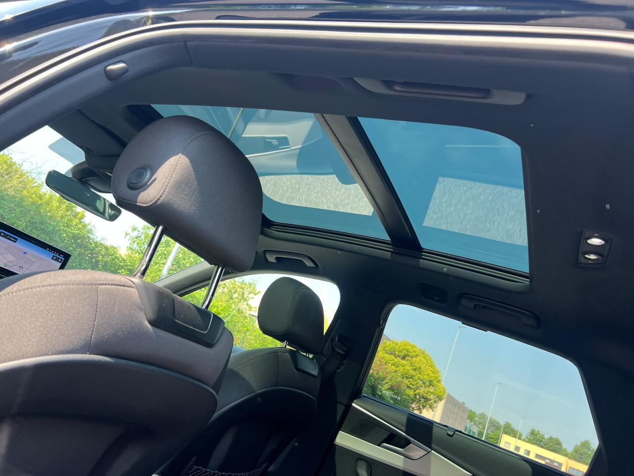 Audi A4 Avant 40 TDI S tronic line edition