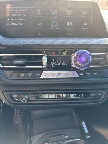 BMW Altro M135 i xDrive NAVI-FULL LED-CAM-19"