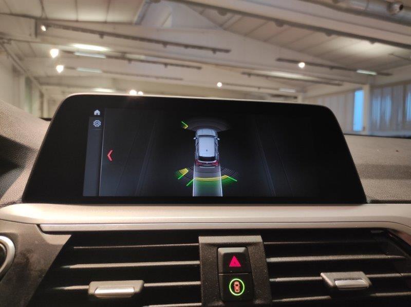 BMW X3 (G01/F97) - X3 sDrive18d 48V Business Advantage