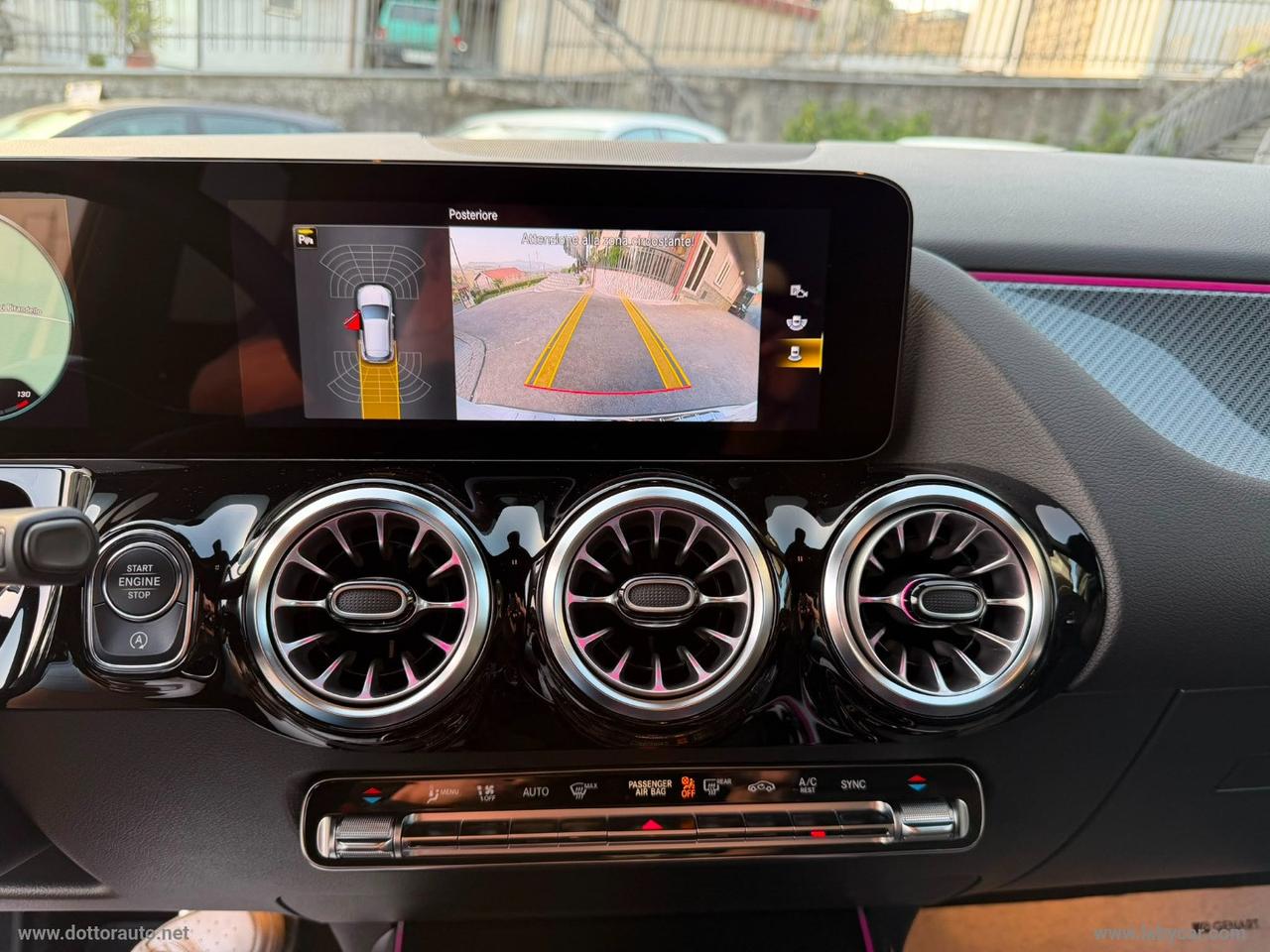 MERCEDES-BENZ GLA 200 d Automatic 4Matic Premium