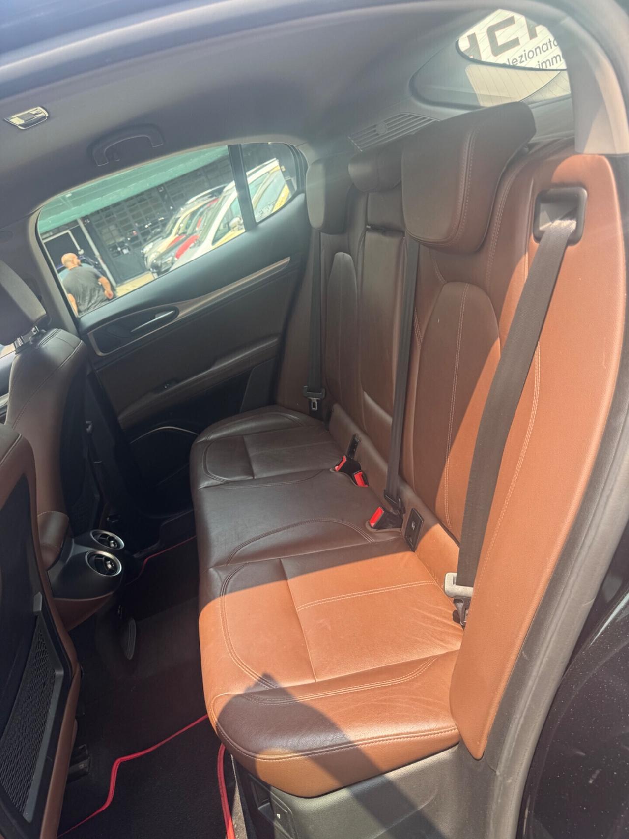 Alfa Romeo Stelvio 2.0 Turbo 200 CV Q4 Executive