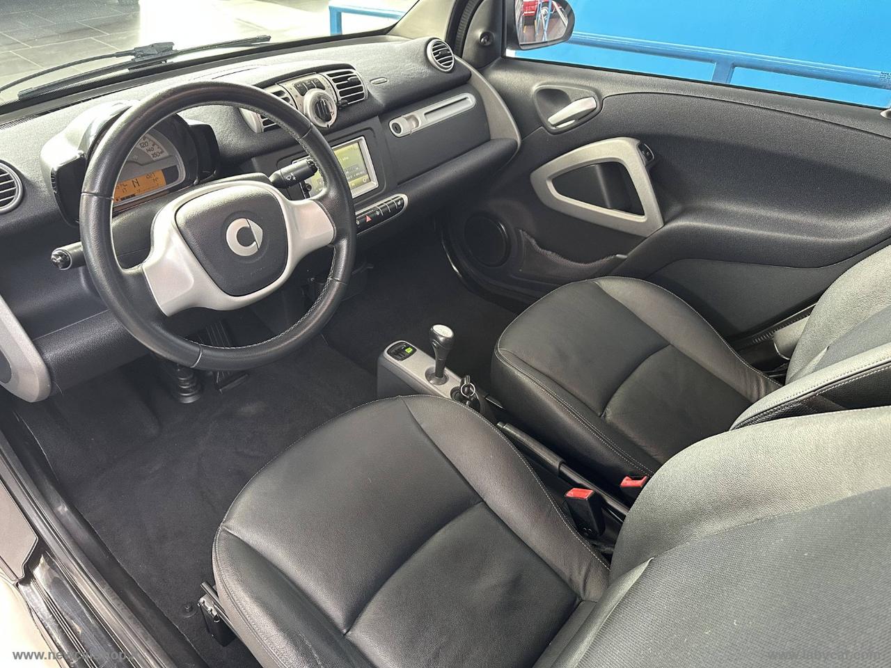 SMART fortwo 1000 52 kW MHD coupé passion