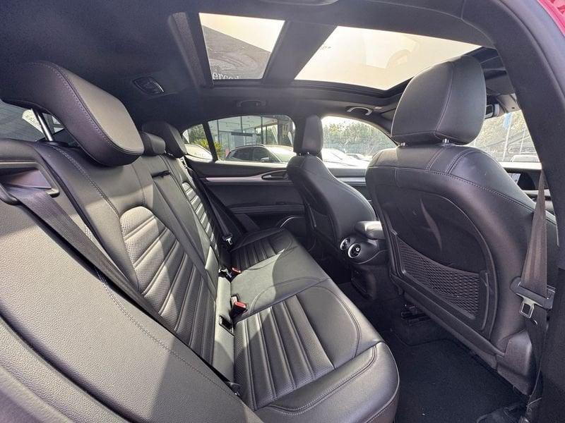 Alfa Romeo Stelvio 2.2 TD 210 CV Veloce AT8 Q4
