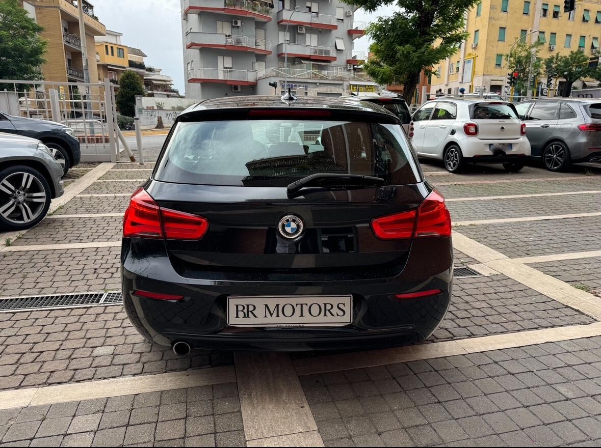 Bmw 116d 5p. Urban - LED-NAVI-VIRTUAL COCKPIT !!