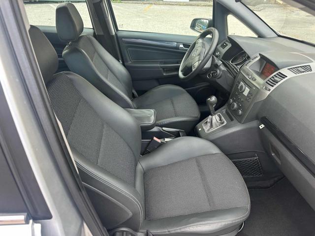 OPEL Zafira 1.9 CDTI 120CV Cosmo senza nessun lavoro da fare