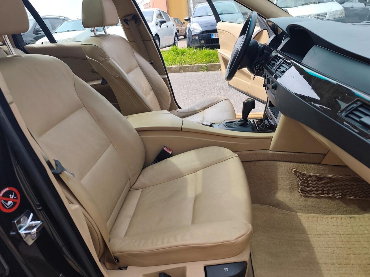 Bmw 530d cat Touring Attiva 216 cv