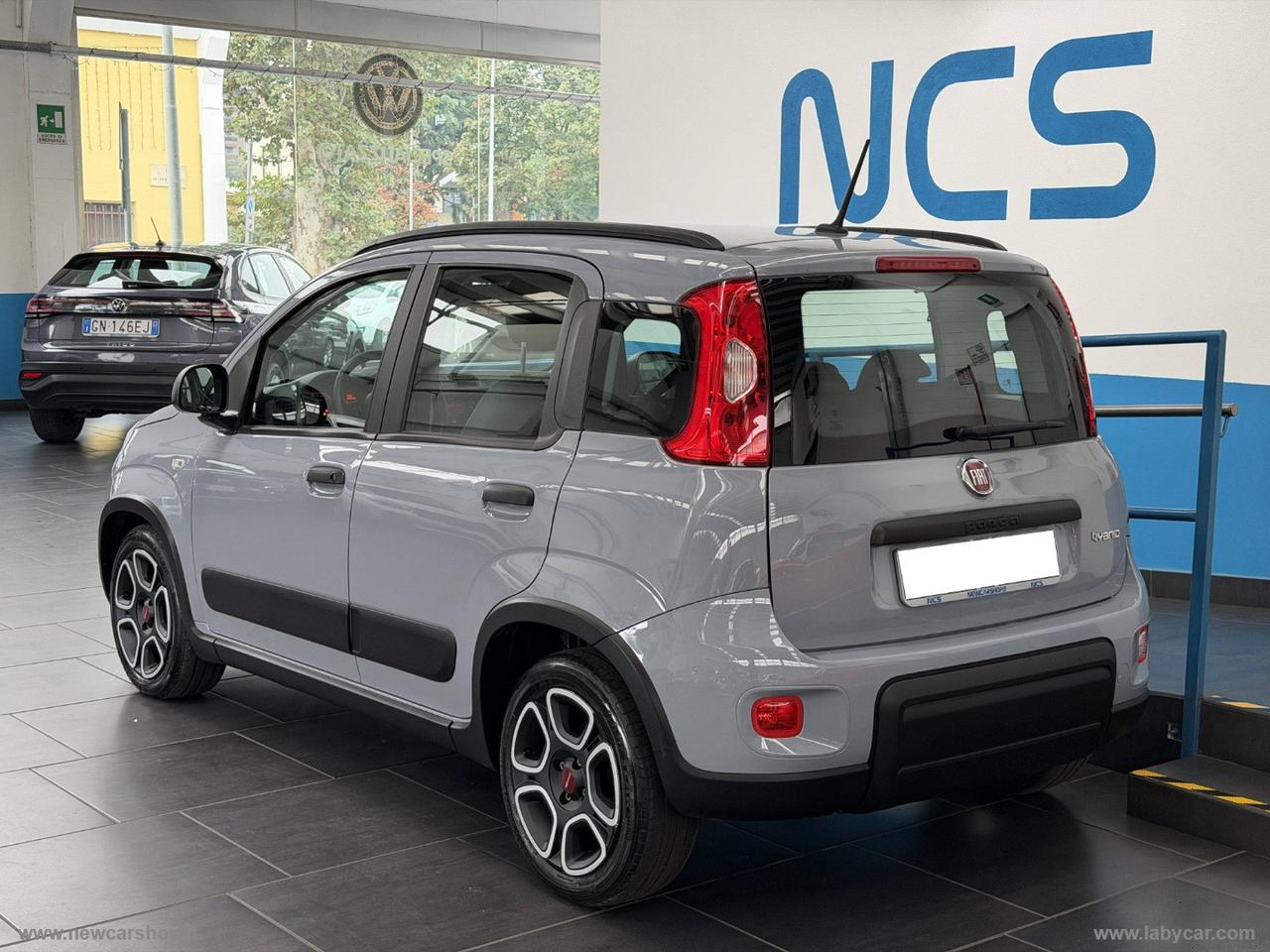 FIAT Panda 1.0 FireFly S&S Hybrid City Life NEOPATENTATI