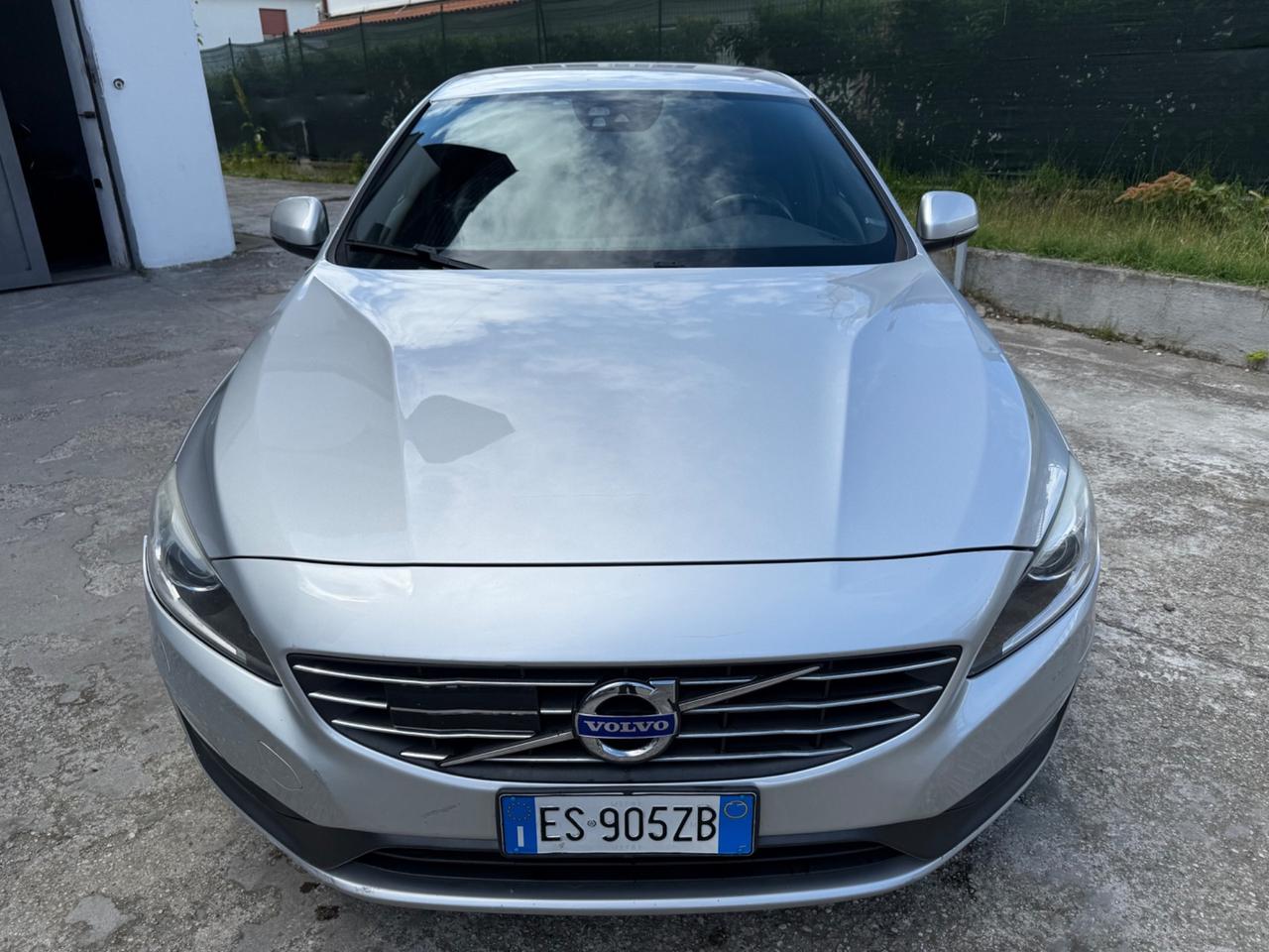 Volvo V60 D4 2.0 DIESEL 181 CV FULL OPT EURO6b