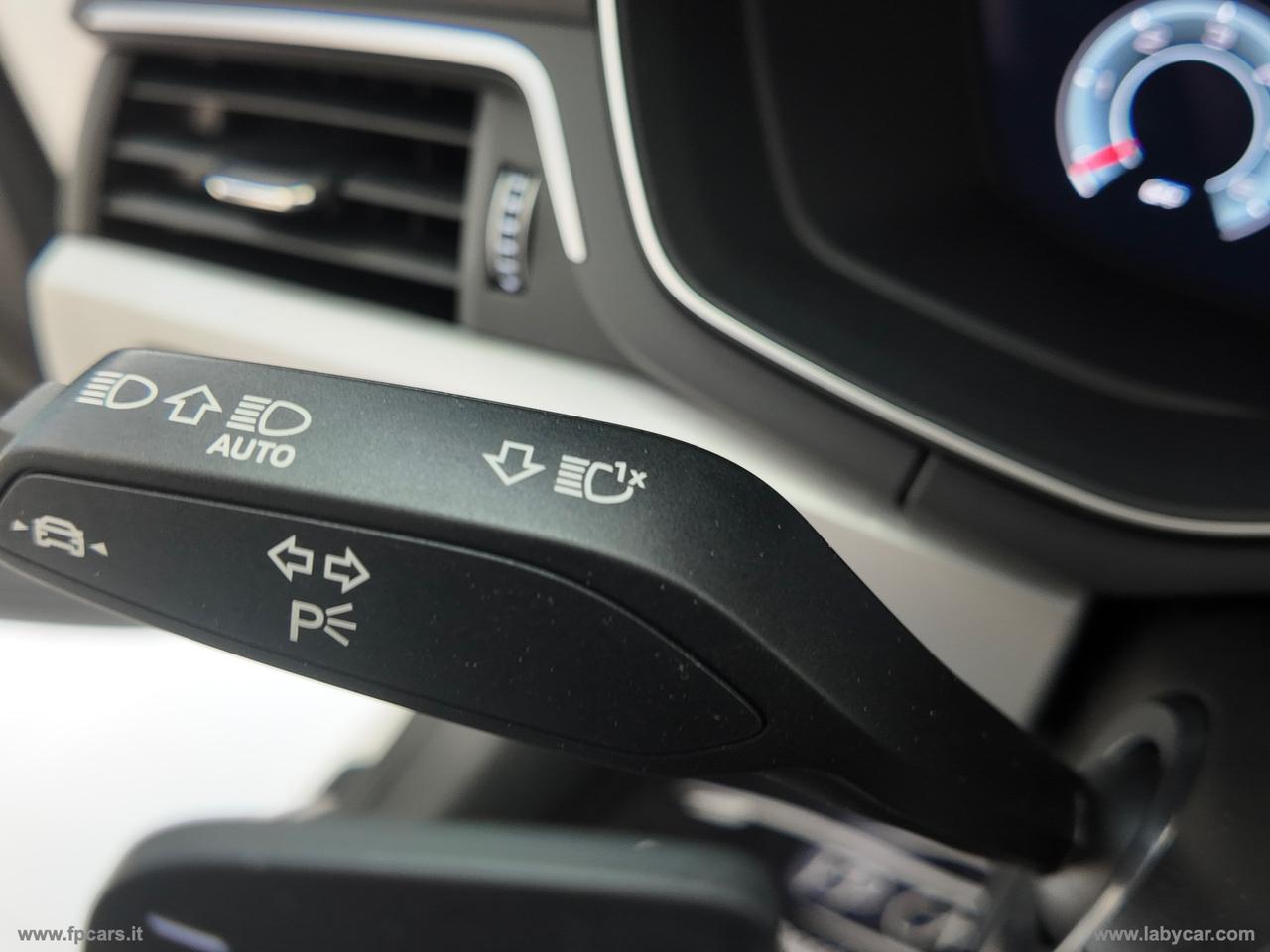 AUDI A4 30 TDI/136CV S tronic S line edition
