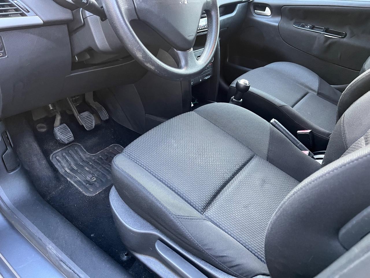 Peugeot 207 1.4 8V 75CV 5p. PERFETTA X NEOPATENTATI