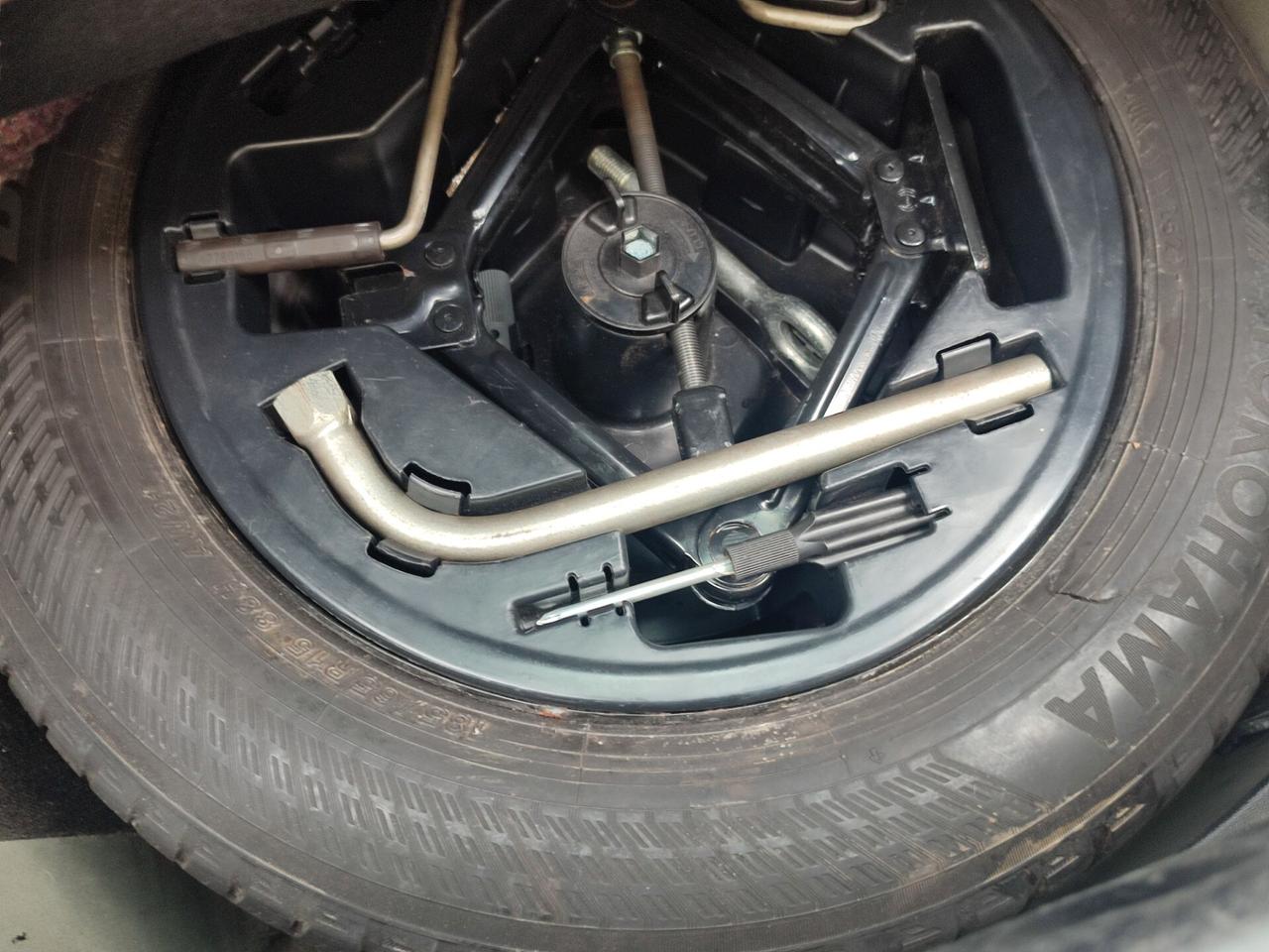 FIAT GRANDE PUNTO EVO DEL 2013 1.2BENZINA ECONOMICA