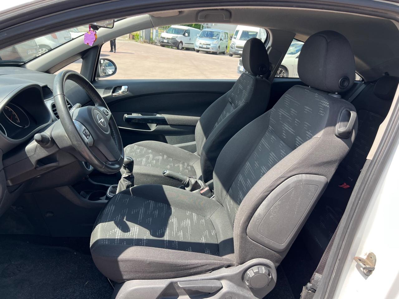 Opel Corsa 1.2 85CV 3 porte GPL-TECH Elective