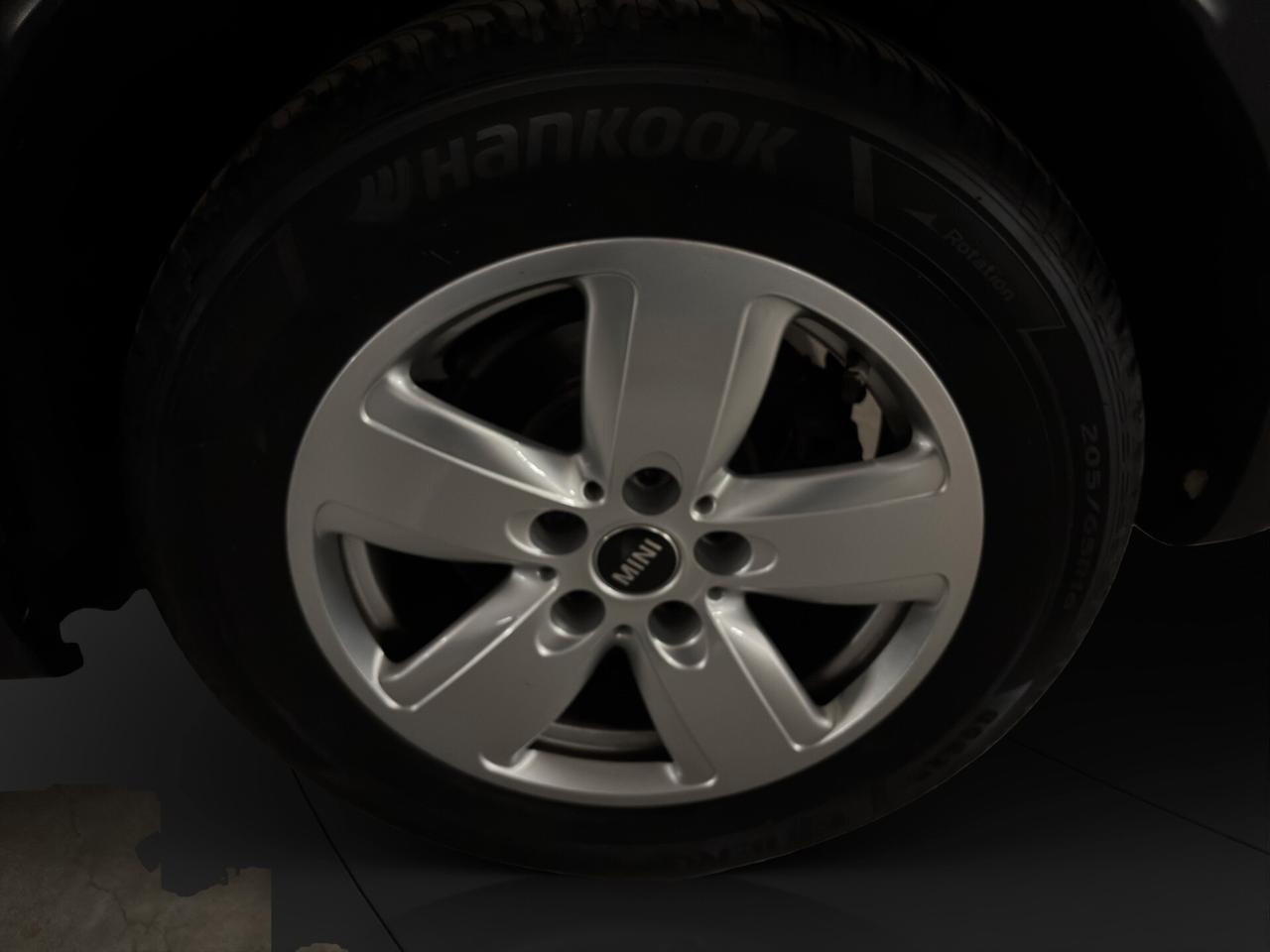 Mini Cooper Countryman 1.5 Hype 136cv