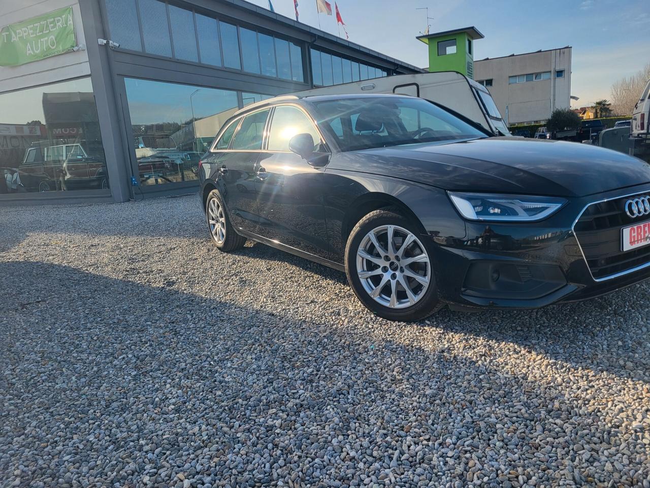 Audi A4 Avant 35 TDI/163 CV S tronic Business Advanced