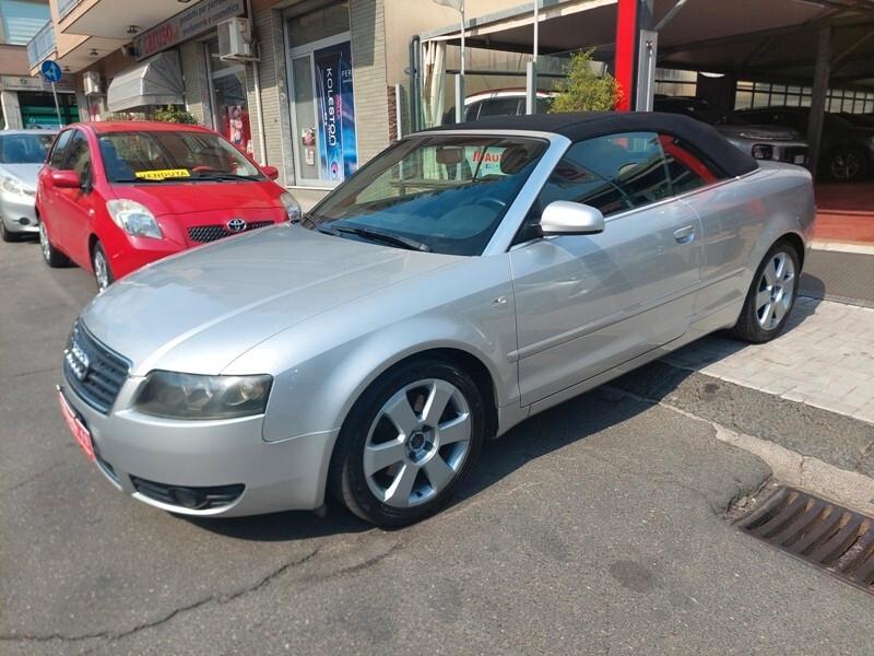 Audi A4 Cabriolet 2.5 V6 TDI cat
