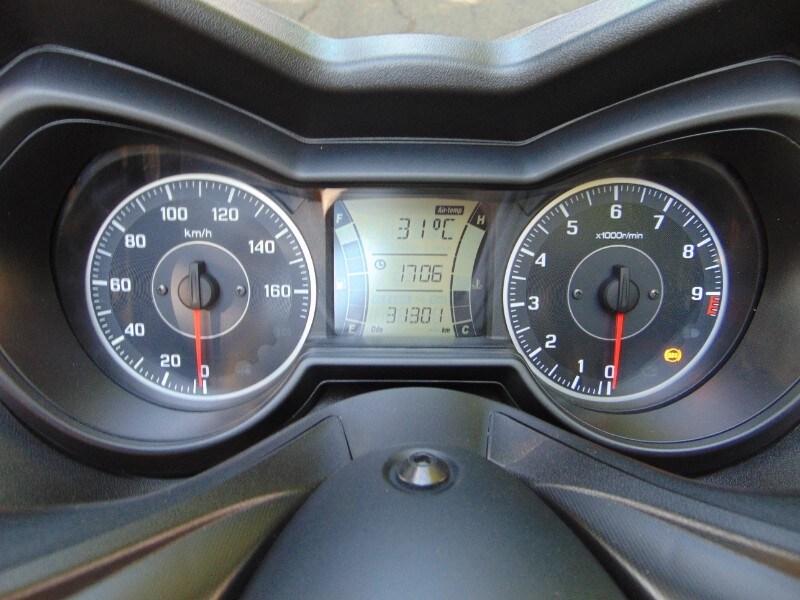 Yamaha X-Max 300