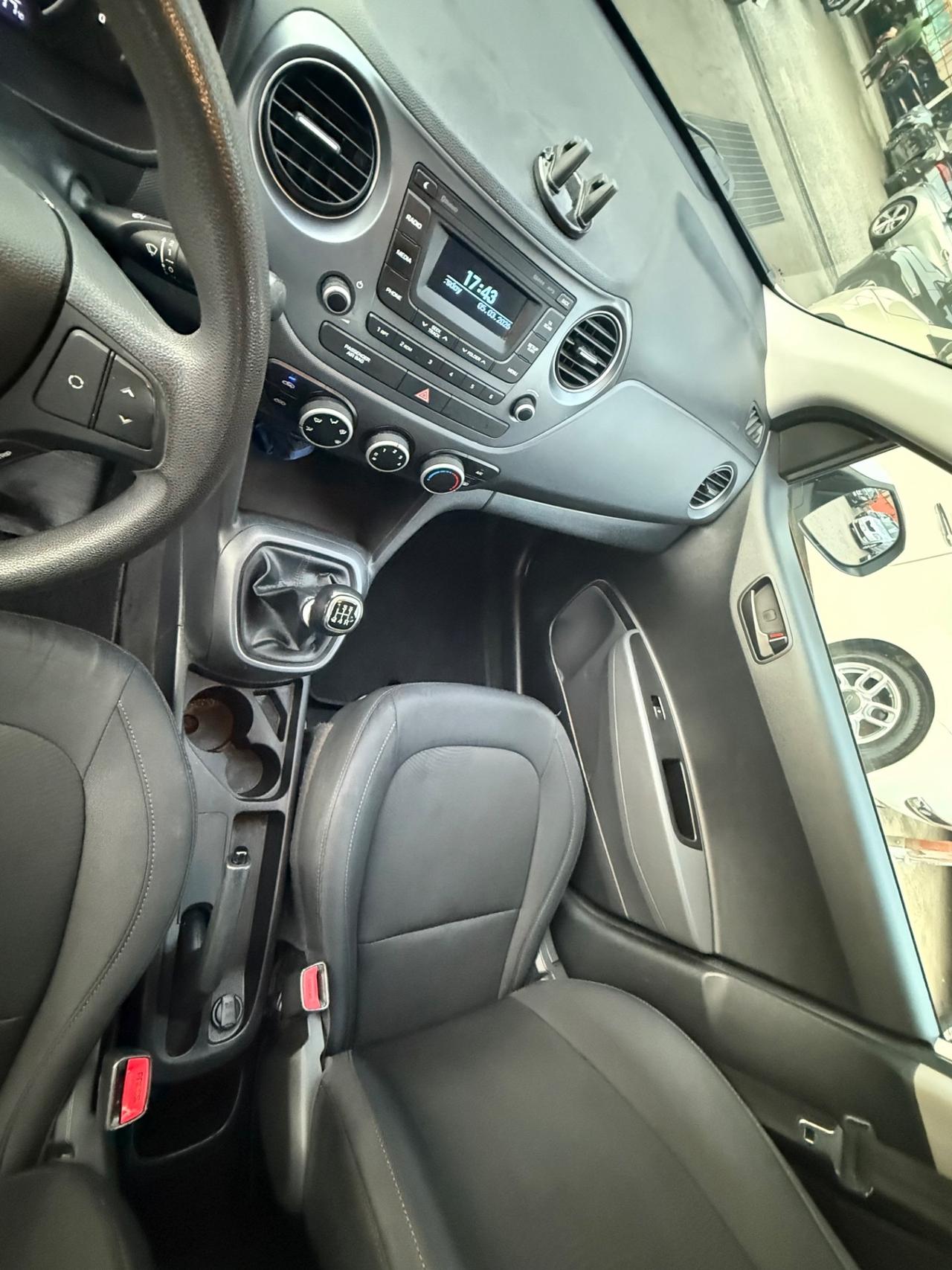 Hyundai i10 1.0 GPL /unipro/rate/permute/garanzia