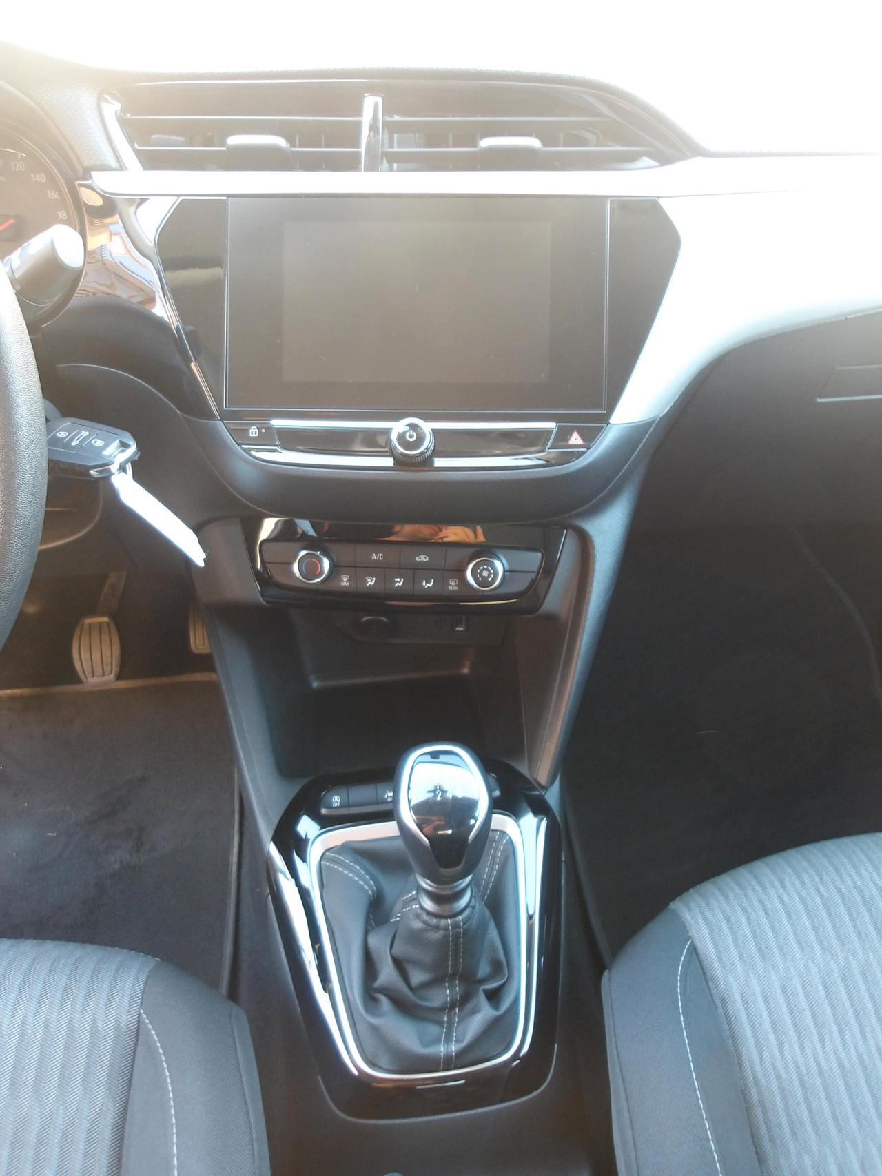 Opel Corsa 1.2 Edition 100cv