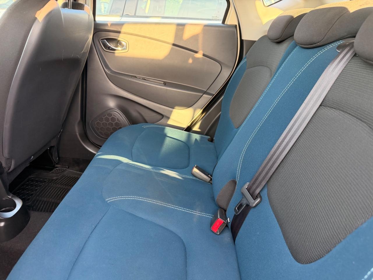 Renault Captur 1.5 dCi 8V 90 CV