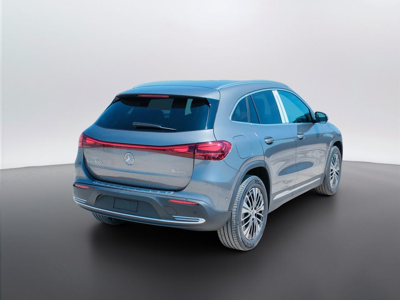 Mercedes-Benz EQA 300 4MATIC